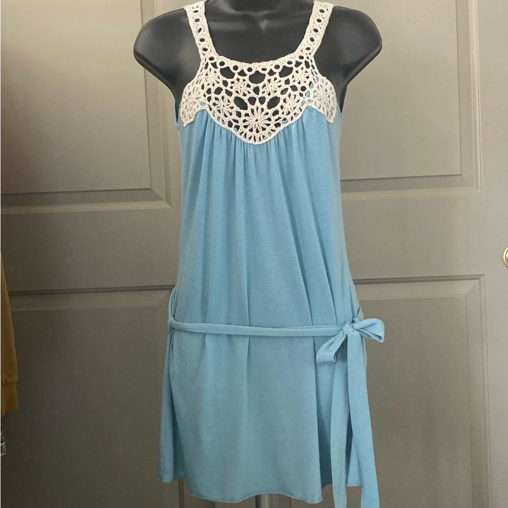 Light Blue Crochet Yoke Sleeveless Tunic